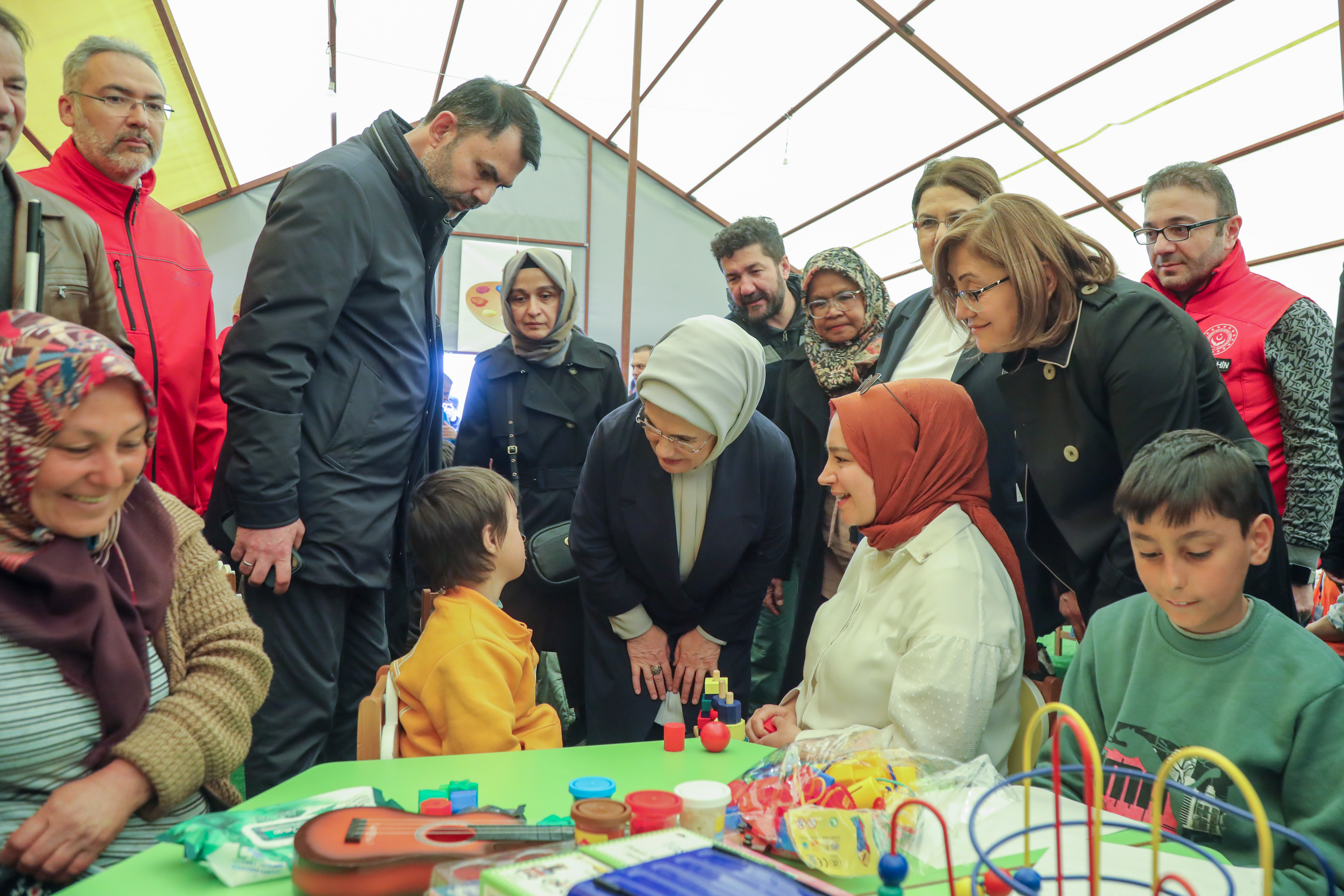 “Gaziantep Tomurcukları” projesi ile depremden etkilenen çocuklara destek