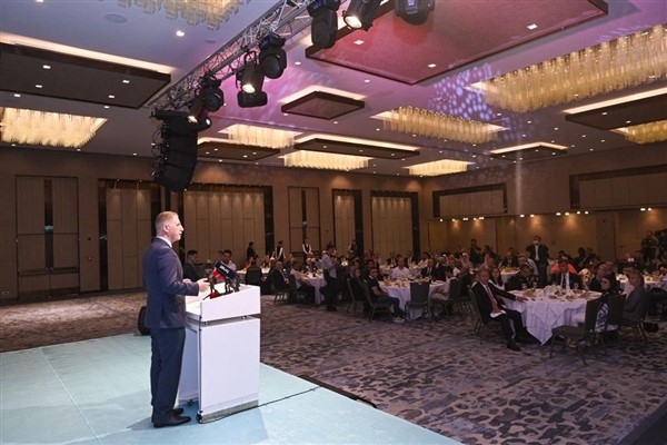 Gaziler Günü’nde gaziler onuruna yemek programı düzenlendi