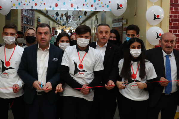 Gençlerin gündemi tasarruf