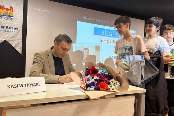  Gençlerle Baş Başa Sohbetleri’nin Mayıs ayı konuğu yazar Tiryaki oldu