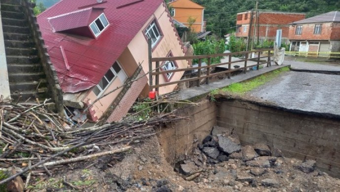 Giresun'da sel ve heyelan