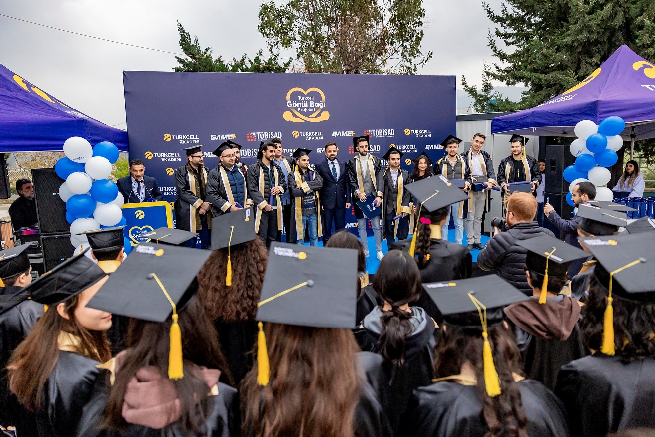 “Gönül Bağı” ilk mezunlarını verdi