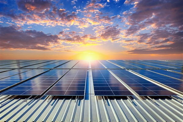 Güneş ile bir saatte dünyanın enerji ihtiyacından fazlasını üretmek mümkün