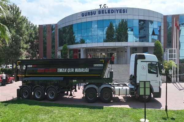 Gürsu Belediyesi, Temizlik İşleri bünyesine bir dorseli araç kazandırdı