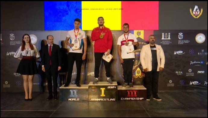 Haliliye Belediyespor'un Milli Sporcusu Abdulsemet Ocakoğlu, dünya şampiyonu oldu