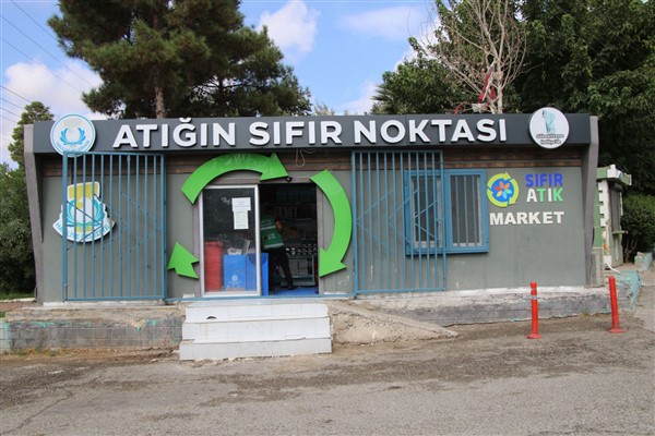 Haliliye'de Sıfır Atık Marketleri ilgi görüyor