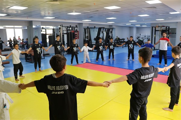 Haliliye'deki gençler spor alışkanlığı kazanıyor