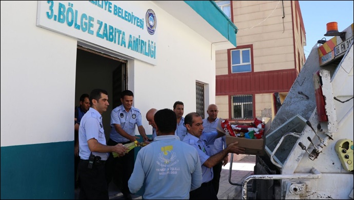 Haliliye'de Tarihi Geçmiş Gıda Ürünleri İmha Edildi-(VİDEO)