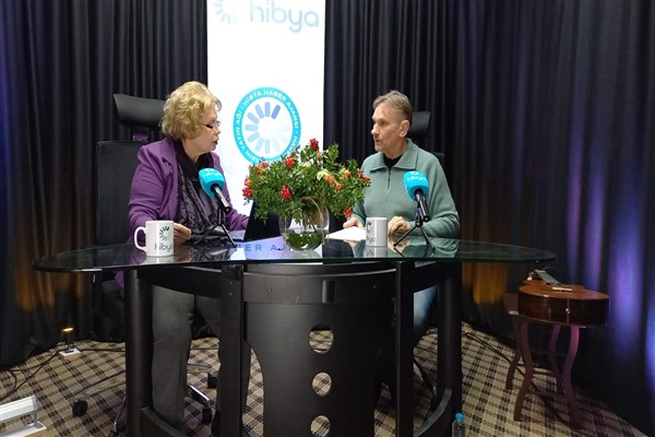 Hibya, müzisyen Yuri Ryadchenko'yu ağırladı