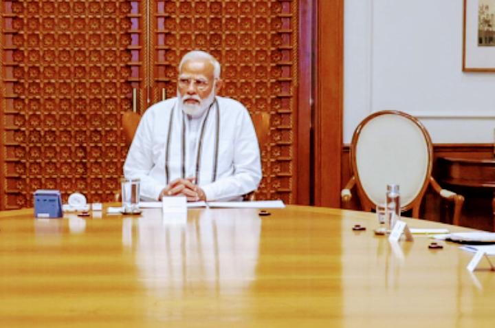 Hindistan'da Narendra Modi'nin üçüncü bir dönem daha kazanması bekleniyor