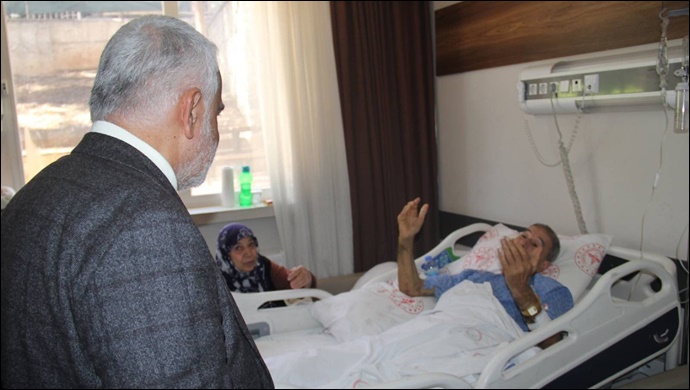 HÜDA PAR Genel Başkanı Yapıcıoğlu'ndan Şanlıurfa'da depremzedelere ziyaret