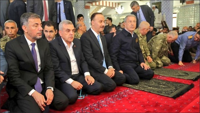 Hulusi Akar, Şanlıurfalılarla bayramlaştı