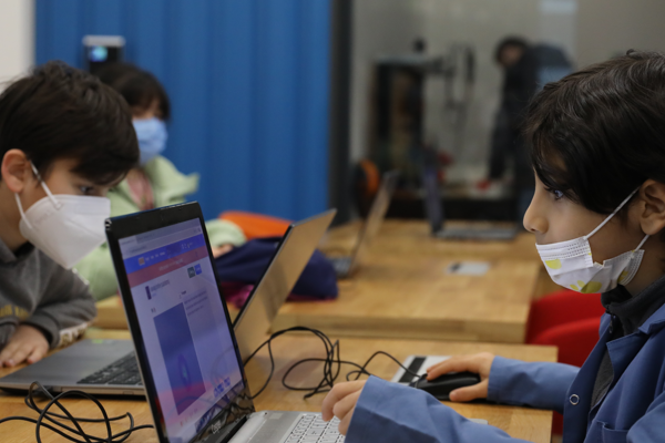 İBB Teknoloji Atölyeleri ilk mezunlarını verdi