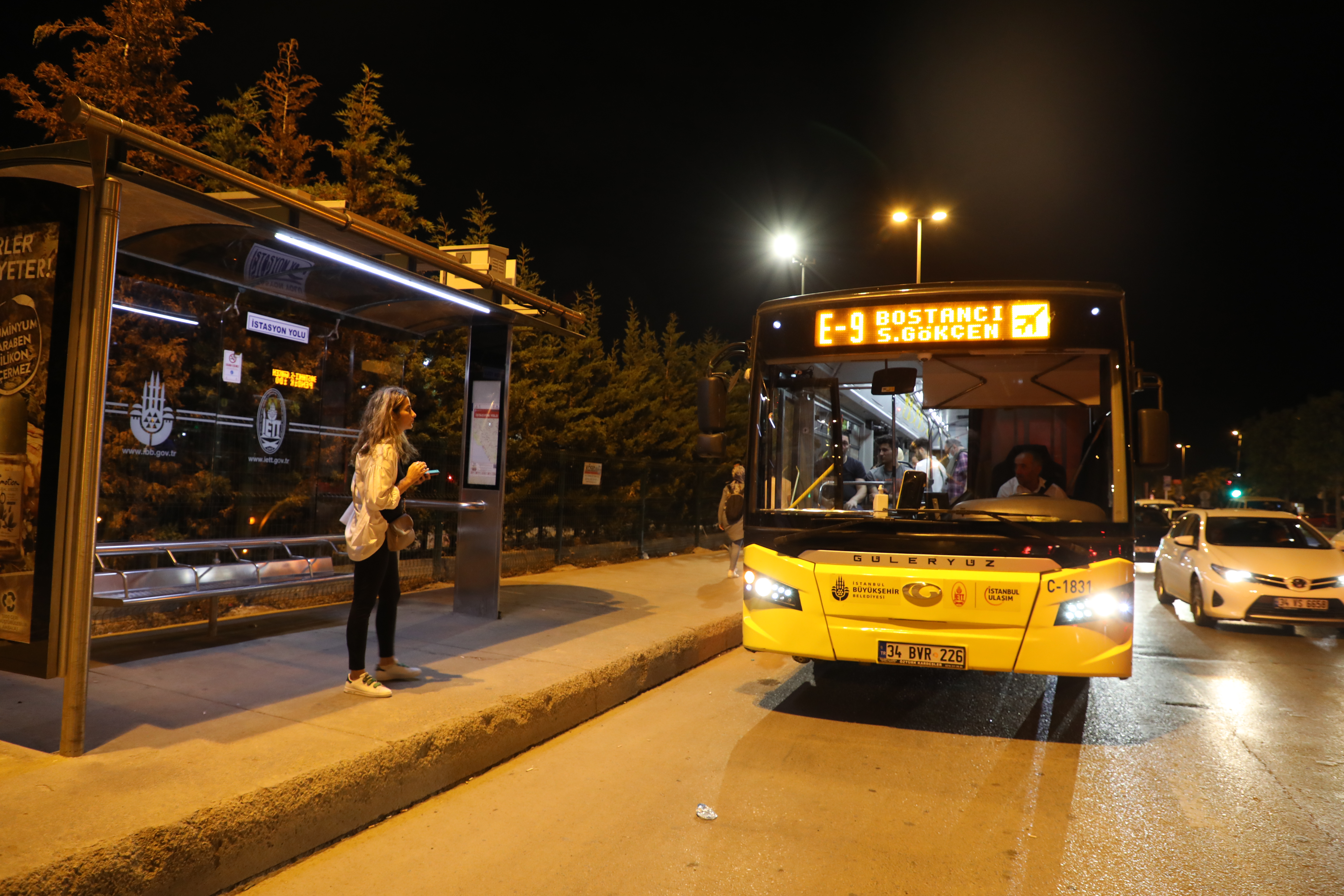İBB, toplu ulaşım sefer sayılarını artırdı