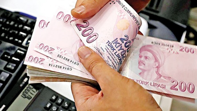 İktidarın kamuda çalışan işçiler için zam teklifi 12 bin TL