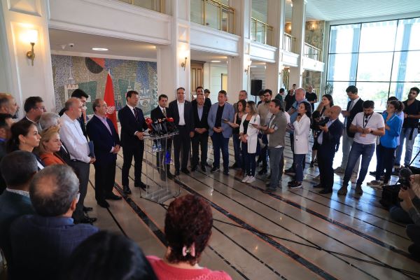 İmamoğlu: “Yaratılan algıları değil, yalın gerçeği açıkça konuşalım” 