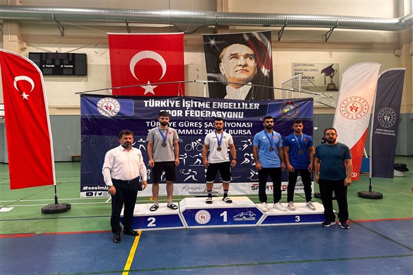 İşitme Engelliler Türkiye Şampiyonası’nda Mükremin Aktaş, Türkiye Şampiyonu oldu
