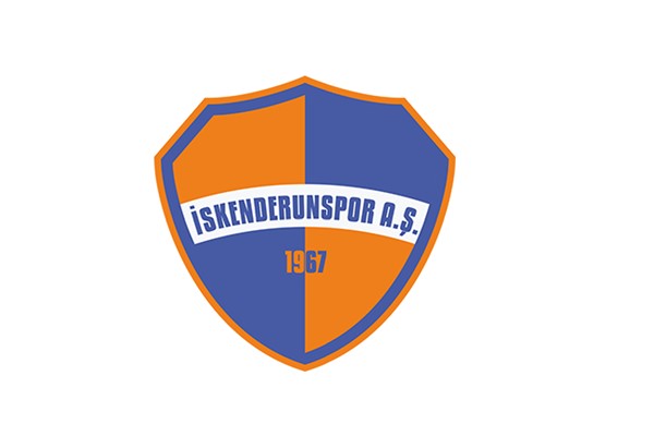 İskenderunspor'un antrenörü İbrahim Halil Ölmez hayatını kaybetti