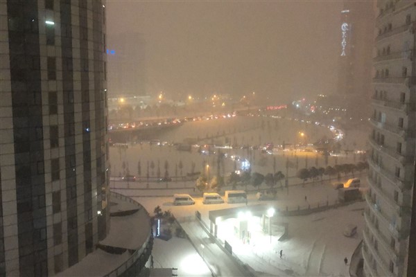 İstanbul'da yoğun kar yağışı