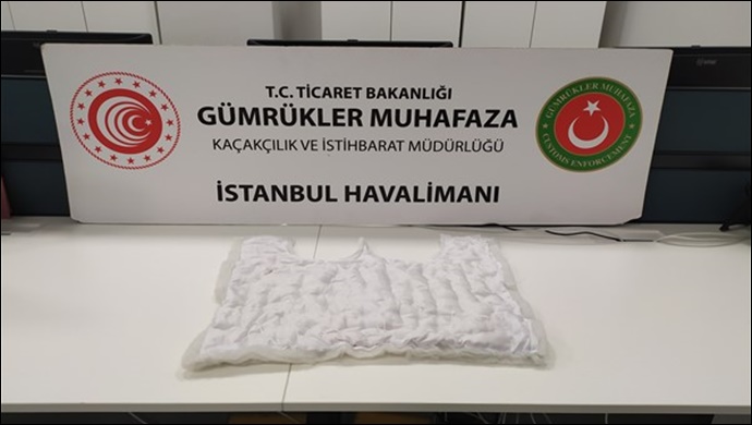 İstanbul Havalimanı'nda uyuşturucu operasyonu
