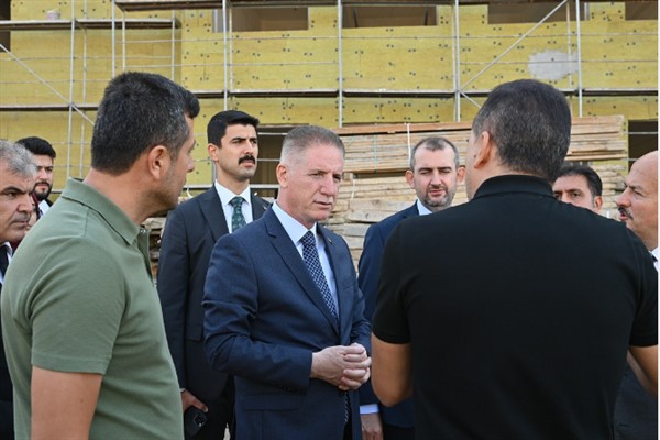 İstanbul Valisi Gül, Güngören'de incelemelerde bulundu