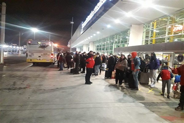 İstanbul yolcuları yurtlara yerleştirildi