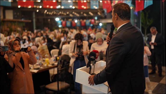 İYİ Aday Yetim Kadınlara Seslendi: Ekonomiyi En İyi Sizler Biliyorsunuz-(VİDEO)