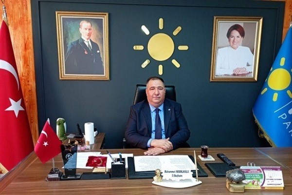 İYİ Partili Mısırlıoğlu: Demokrasi şehitlerini unutmayacağız