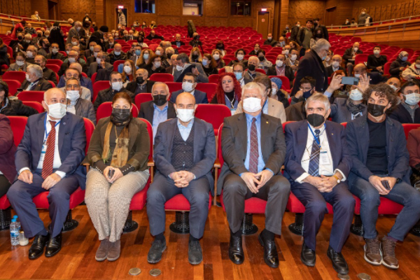 İzmir Kent Konseyi Başkanı Prof. Dr. Adnan Akyarlı oldu