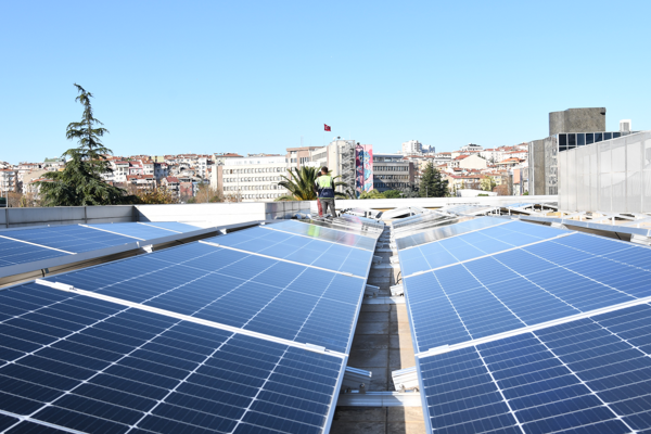 Kadıköy Belediyesi kendi elektriğini üretti