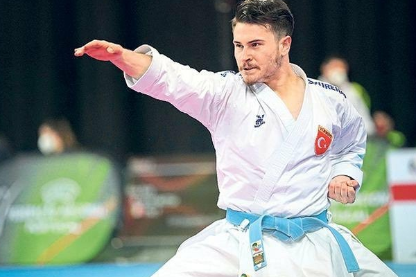 Kağıthane Belediyesporlu Özdemir, altın madalya kazandı