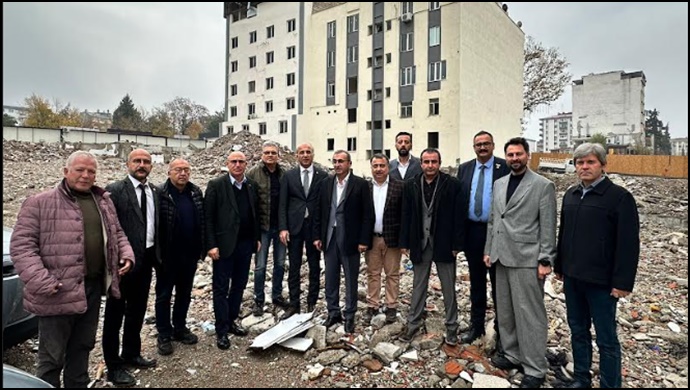 Kahramanmaraş’a Giden CHP’li Tanal Sıraladı