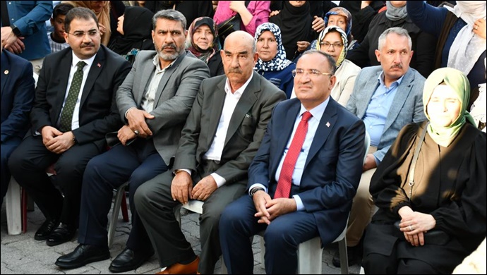 Kanaat Önderi Ferit Karakeçili Bakan Bekir Bozdağ’a Toplantı Düzenledi