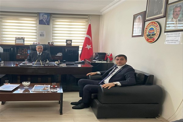 Karadağ‘dan Emekliler Derneği'ne ziyaret