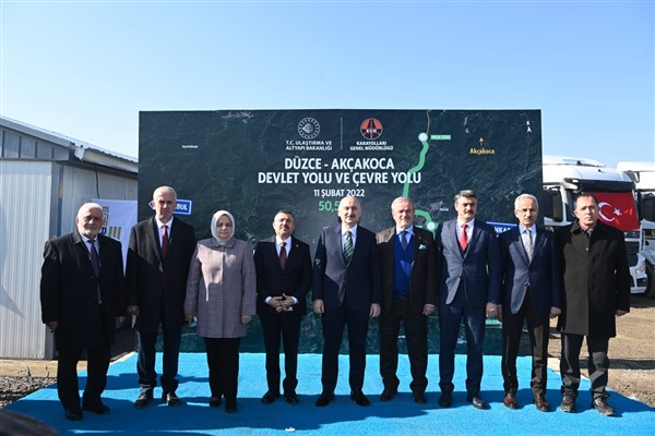 Karaismailoğlu: Düzce’de bölünmüş yol oranı %72’ye ulaştı