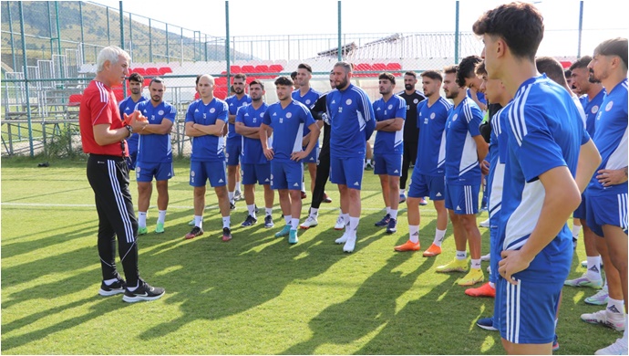 Karaköprü Belediyespor Erzurum kampı başladı-(VİDEO)
