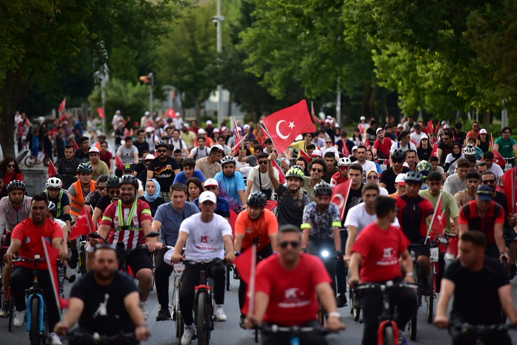 Kayseri'de bisiklet turu etkinliği düzenlendi