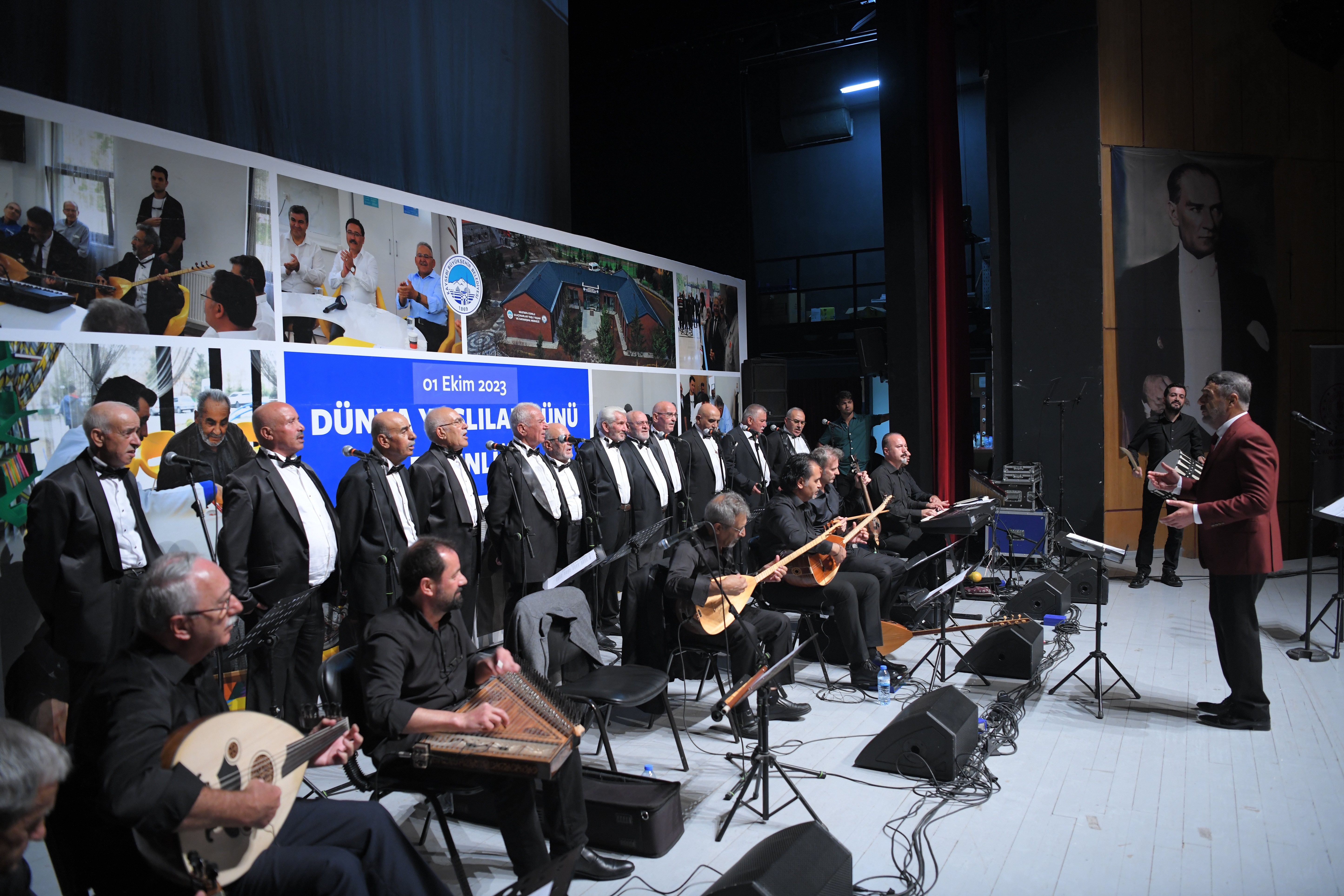Kayseri'de Ulu Çınarlar Konser ve Tiyatro Etkinliği düzenlendi