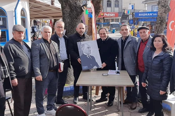 Keleş, Söğütlü'de muhtarları ziyaret etti