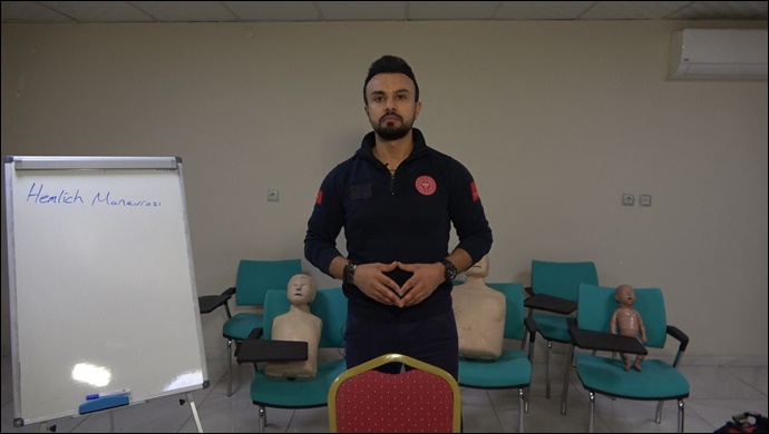 Kendimize Hemlich manevrasını nasıl yaparız ?