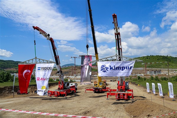 Kimpur’un Düzce’deki  üretim tesisinin temeli atıldı
