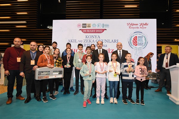 Konya Akıl ve Zeka Oyunları Yarışması’nda ödüller sahiplerini buldu