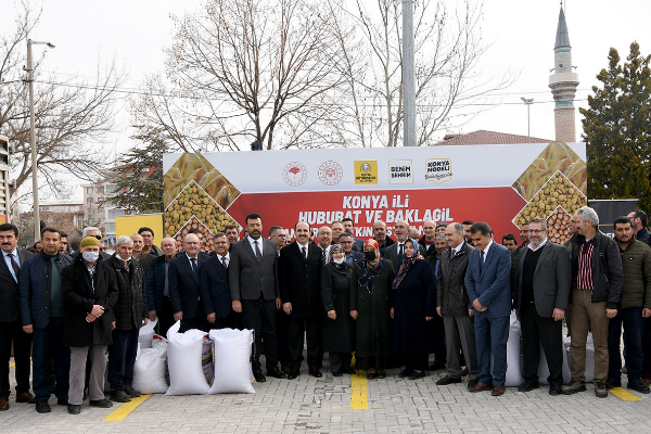 Konya’da atıl arazilerin üretime kazandırılması için çiftçiye hububat desteği