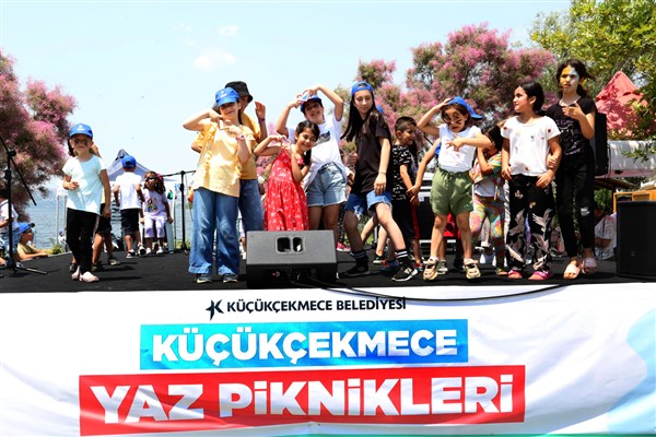 Küçükçekmece Belediyesi yaz pikniği düzenledi