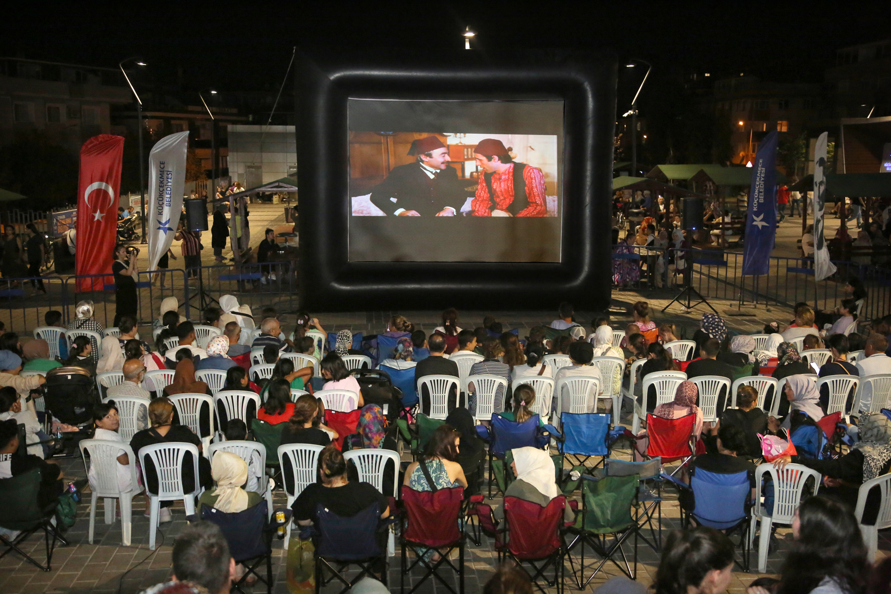 Küçükçekmece'de nostaljik film günleri