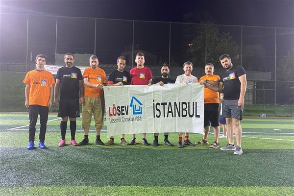 LÖSEV’den fedakar babalara özel etkinlikler