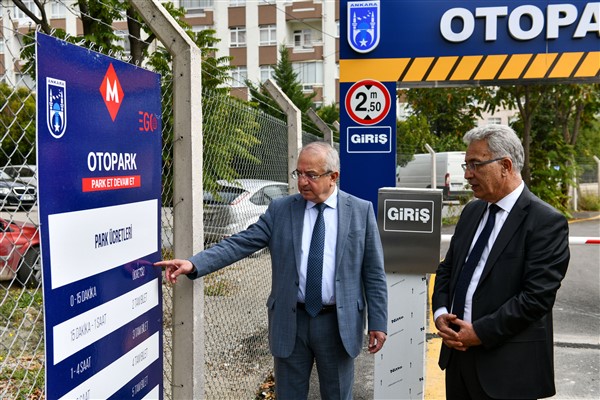 Macunköy Metro İstasyonu’nda 
