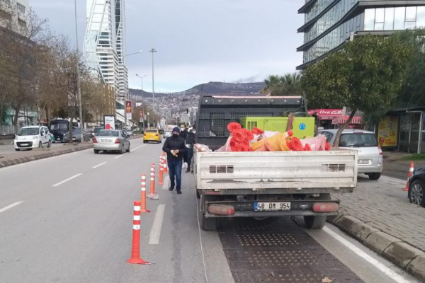 Manas Bulvarı'nda trafik düzenlemesi
