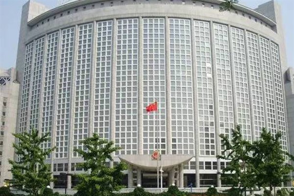 Mao: “Çinli ekipler, Türkiye'deki arama kurtarma çalışmalarına ilk anda katılıyor”