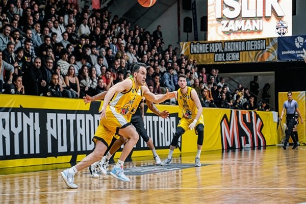 Mersin BBSK, Semt 77 Yalovaspor’u evinde mağlup etti